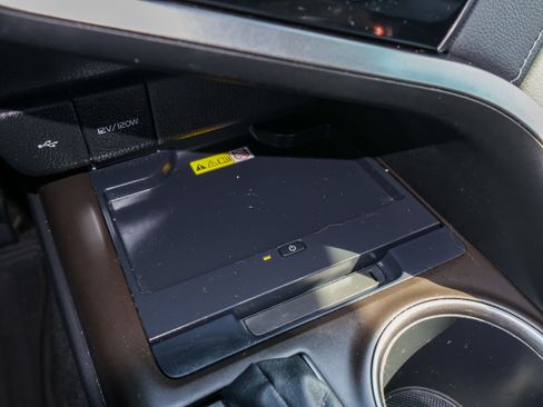 Used 2023 Toyota Camry XSE w/ Cold Weather Package image 27