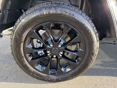 Certified 2025 Jeep Wrangler Unlimited Sahara w/ Safety Group image 11