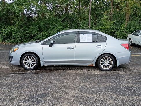 Used 2013 Subaru Impreza 2.0i Premium AWD/4WD image 6