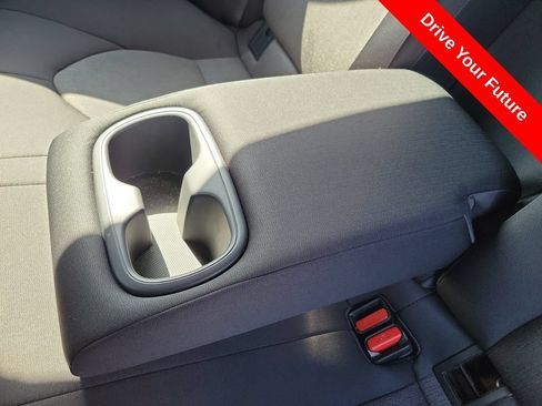 Used 2021 Toyota Camry LE FWD image 24