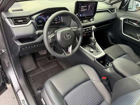 Certified 2025 Toyota RAV4 XSE w/ Advanced Technology Package AWD/4WD image 13
