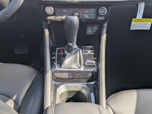 New 2026 Jeep Compass Latitude image 20