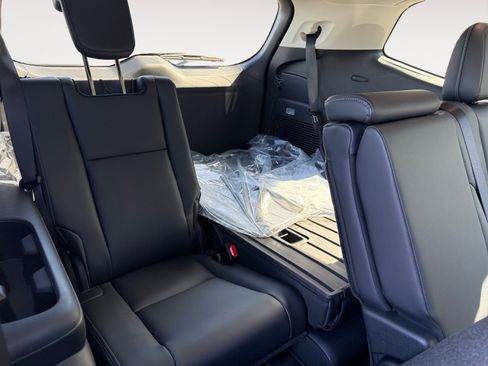 New 2026 Subaru Ascent Limited image 19