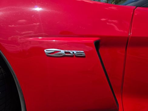 Used 2007 Chevrolet Corvette Z06 w/ Preferred Equipment Group RWD image 5