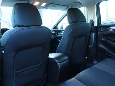 Used 2018 MAZDA MAZDA6 Sport image 31