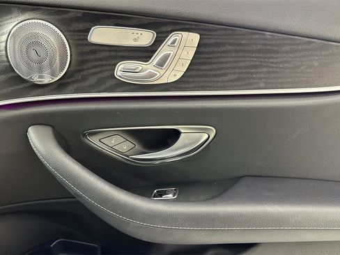 Certified 2018 Mercedes-Benz E 300 image 19