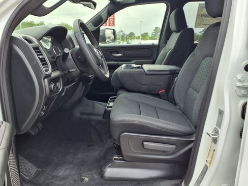New 2026 RAM 1500 Express RWD image 7