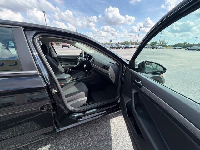 Used 2021 Volkswagen Jetta FWD image 22