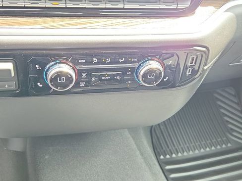 New 2026 GMC Sierra 1500 Elevation AWD/4WD image 29