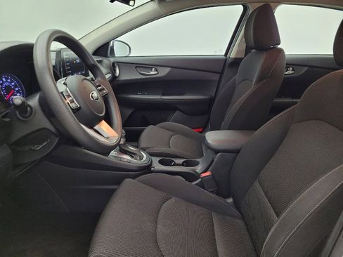 Used 2020 Kia Forte LXS FWD image 17