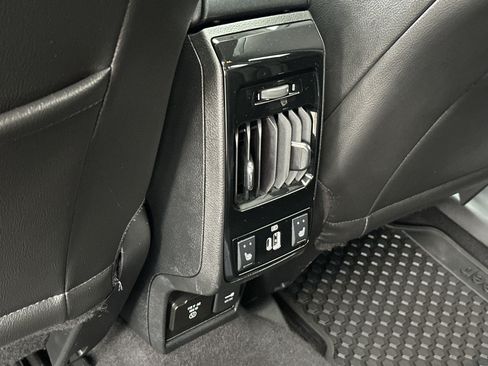 Used 2022 Jeep Compass Trailhawk w/ Trailhawk Elite Group image 13