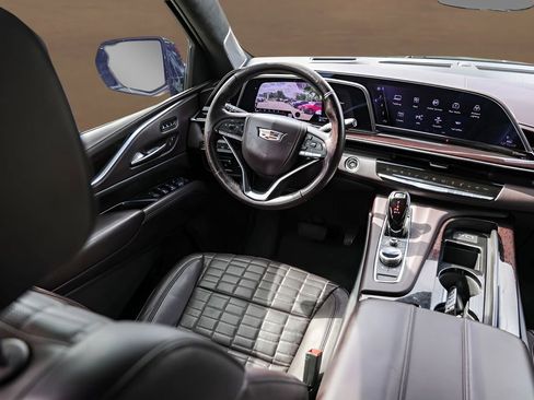 Used 2022 Cadillac Escalade Sport Platinum AWD/4WD image 31