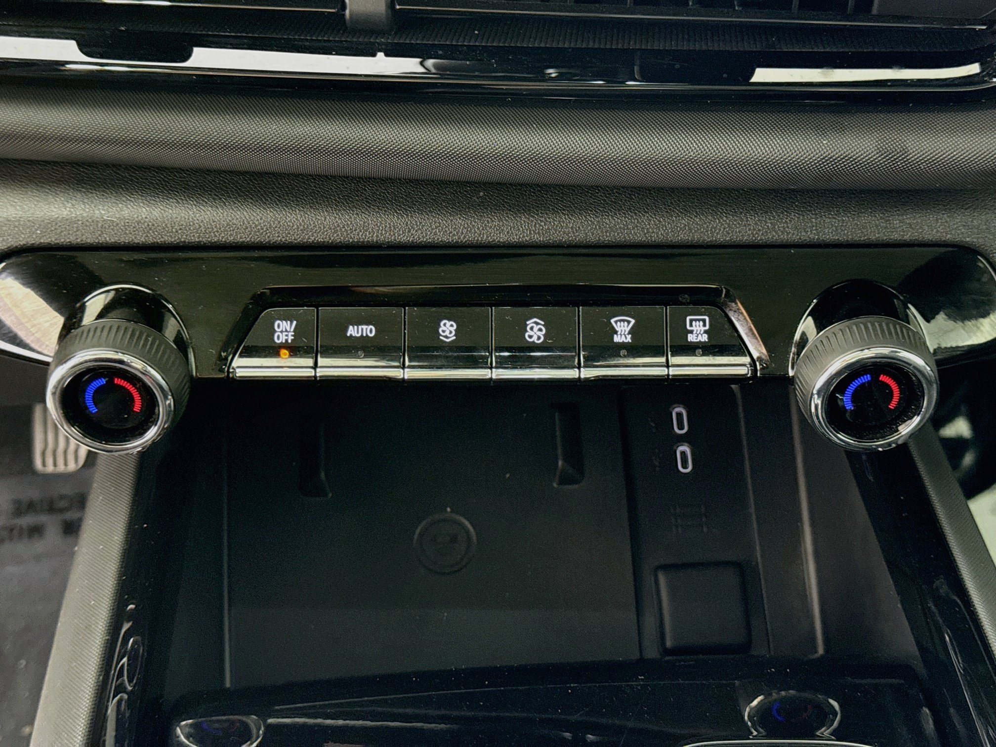 Used 2024 Chevrolet Silverado EV RST AWD/4WD image 18