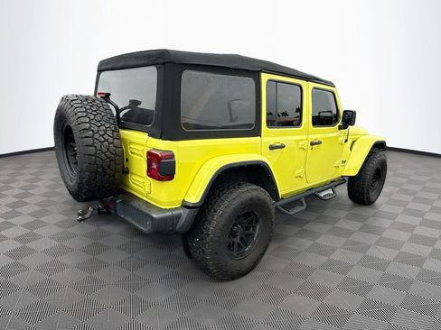Used 2022 Jeep Wrangler Unlimited Rubicon 4xe w/ Safety Group image 6