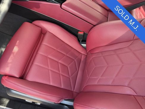 Used 2026 BMW 530i w/ Premium Package RWD image 8