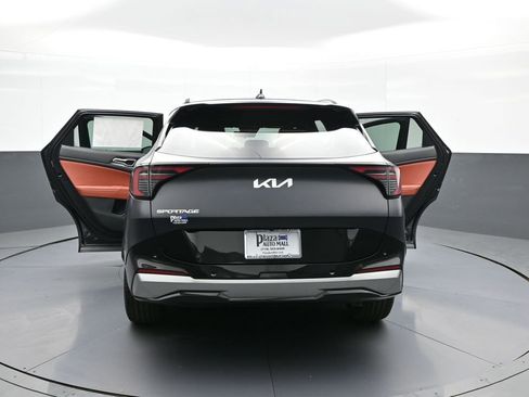 New 2026 Kia Sportage SX FWD image 47