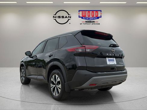 Certified 2023 Nissan Rogue SV AWD/4WD image 3