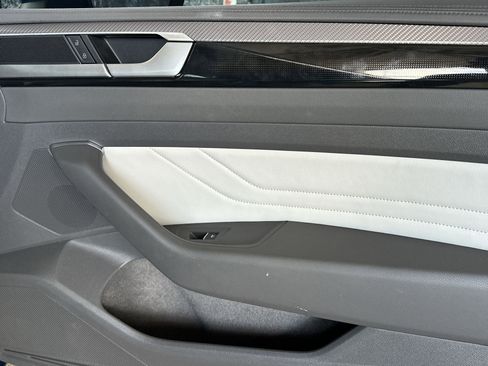 Used 2023 Volkswagen Arteon SEL image 27