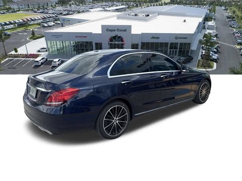 Used 2021 Mercedes-Benz C 300 Sedan image 3