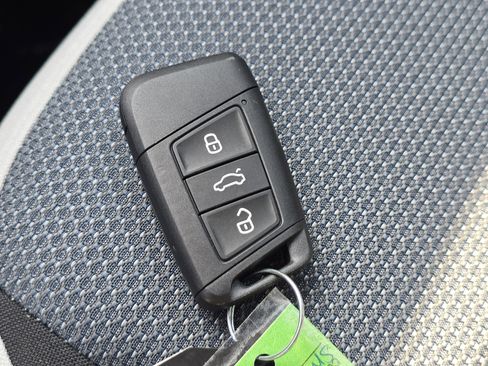 New 2025 Volkswagen Taos S image 27