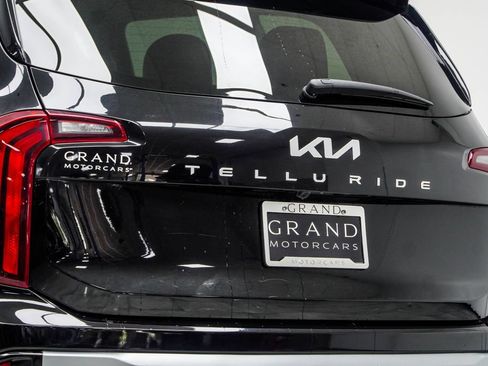 Used 2023 Kia Telluride S w/ S Sunroof Package FWD image 20
