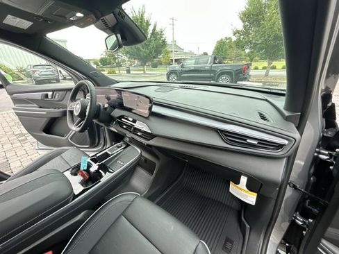 New 2026 Buick Enclave Sport Touring w/ LPO, Floor Liner Package image 46
