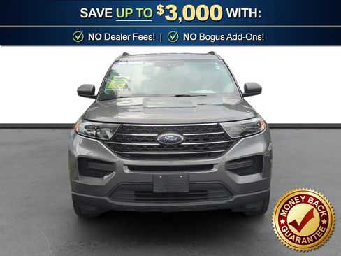Certified 2022 Ford Explorer XLT RWD image 11