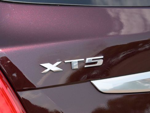 Used 2020 Cadillac XT5 Premium Luxury AWD/4WD image 12