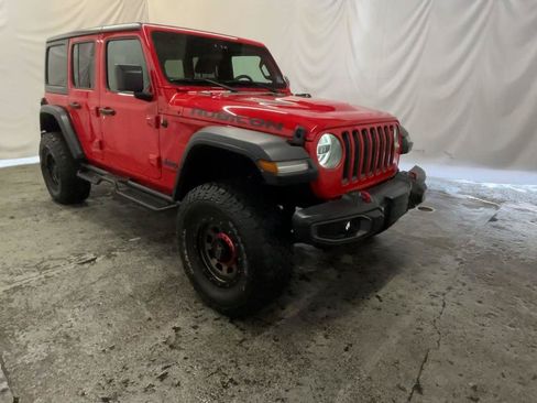 Used 2019 Jeep Wrangler Unlimited Rubicon w/ Dual Top Group AWD/4WD image 2