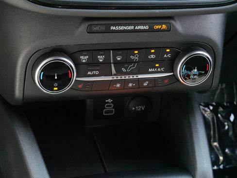 Used 2024 Ford Escape ST-Line AWD/4WD image 23