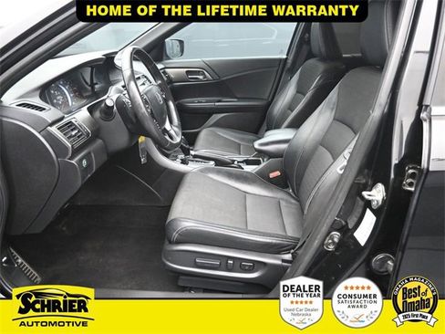 Used 2017 Honda Accord Sport image 12