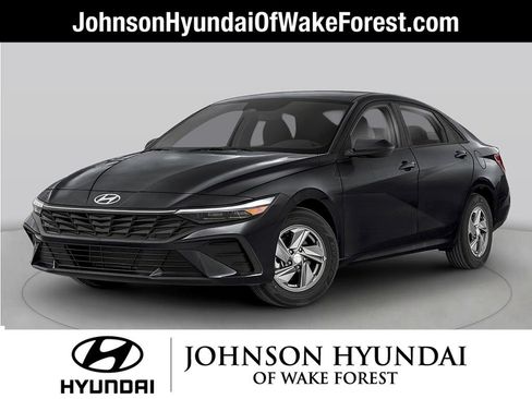 Used 2025 Hyundai Elantra Sport FWD image 1