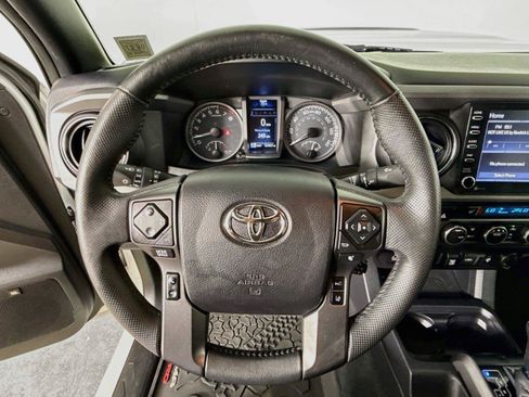 Used 2021 Toyota Tacoma TRD Pro AWD/4WD image 4