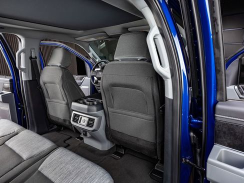 Used 2026 Ford F250 XLT w/ XLT Premium Package image 32