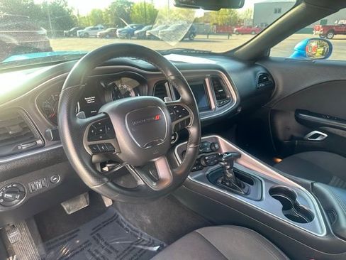 Used 2019 Dodge Challenger GT w/ Blacktop Package AWD/4WD image 14