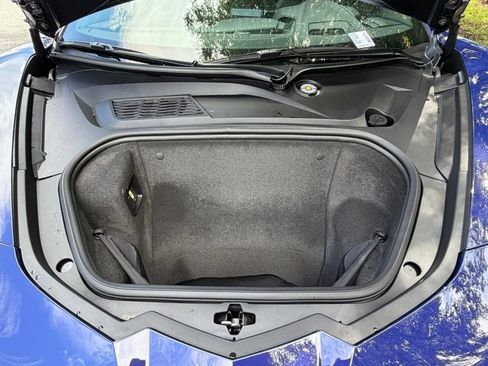 Used 2025 Chevrolet Corvette Stingray Preferred Cpe w/ Z51 Performance Package RWD image 27
