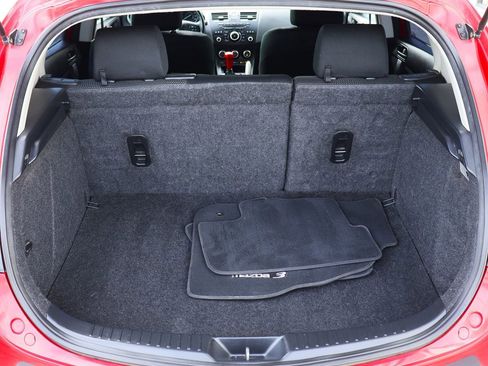 Used 2013 MAZDA MAZDA3 i Touring image 22