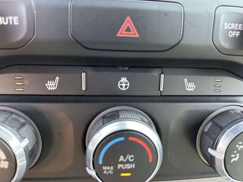 Used 2023 RAM 1500 Big Horn RWD image 21