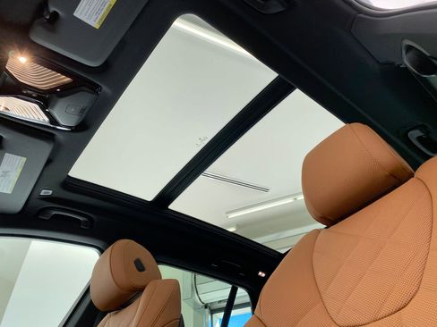 New 2026 BMW X5 xDrive40i w/ M Sport Package image 14