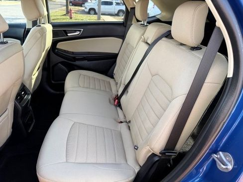 Used 2024 Ford Edge SEL image 16