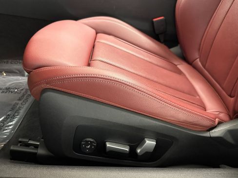 Used 2023 BMW M440i Convertible w/ Premium Package image 14