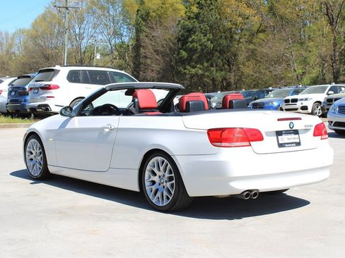 Used 2008 BMW 328i Convertible image 8