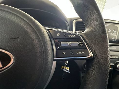 Used 2020 Kia Sportage LX AWD/4WD image 28