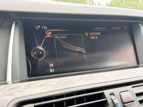 Used 2015 BMW 528i xDrive Sedan AWD/4WD image 22