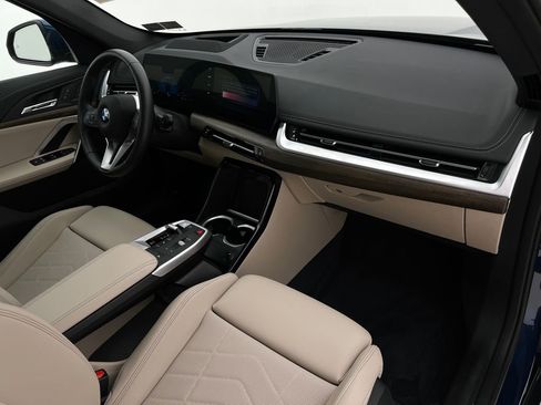 Certified 2025 BMW X1 xDrive28i w/ Technology Package image 13