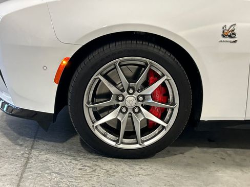 Used 2024 Dodge Charger R/T Scat Pack w/ Plus Group image 11