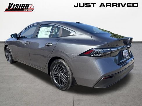 New 2026 Nissan Sentra SV w/ SV Convenience Package FWD image 7