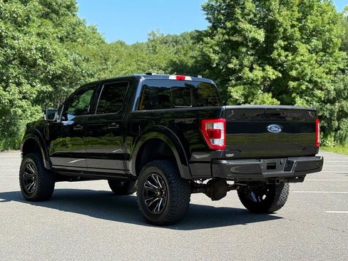 Used 2022 Ford F150 Lariat w/ Equipment Group 502A High AWD/4WD image 2
