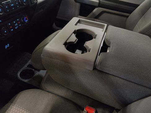 Used 2017 Ford F150 XLT w/ Equipment Group 302A Luxury image 26