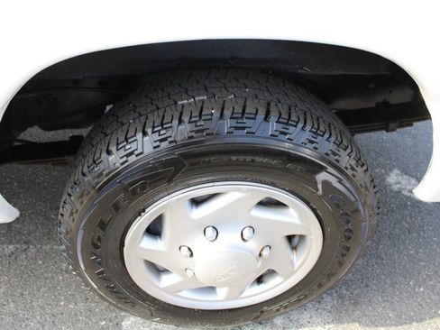 Used 2013 Ford E-150 and Econoline 150 w/ PWR Group RWD image 17